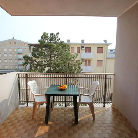 Comfortable Flat Near The アパート *